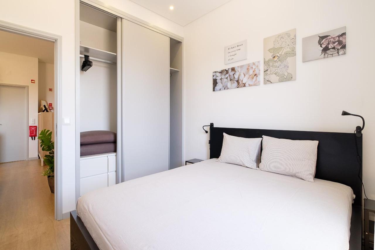 Appartamento Dennis Family Friendly House By Rdc OOporto Esterno foto